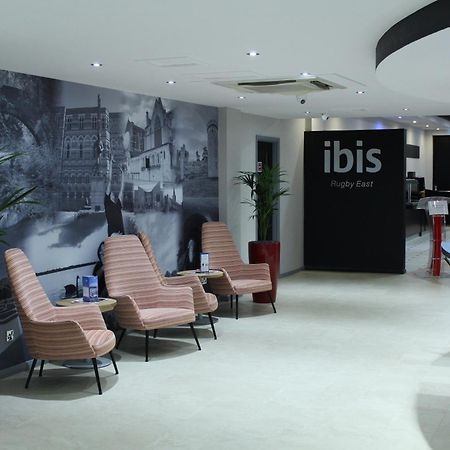 Ibis Rugby East Hotel Crick  Exterior photo